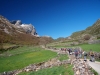 Valle de la Peral al fondo La Penouta Valle de la Peral al fondo La Penouta